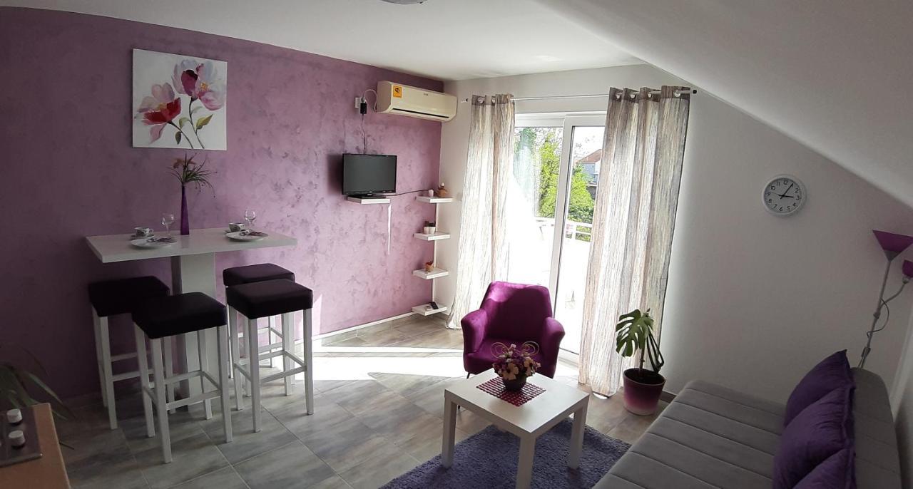 Apartments Kuc Tivat Exterior photo